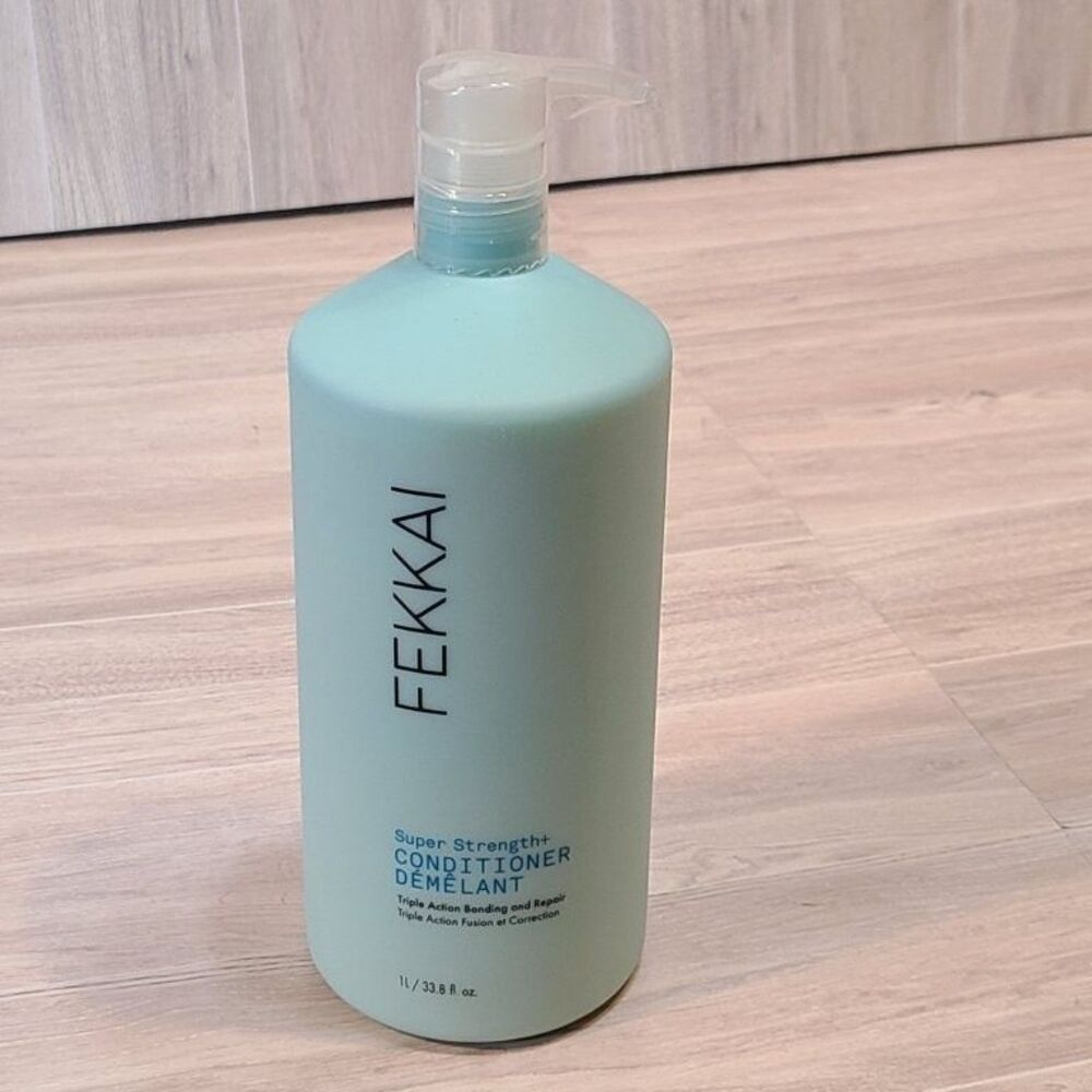FEKKAI Super Strength+ Conditioner 33.8 fl oz 1L Bond Repair Damaged Hair NEW